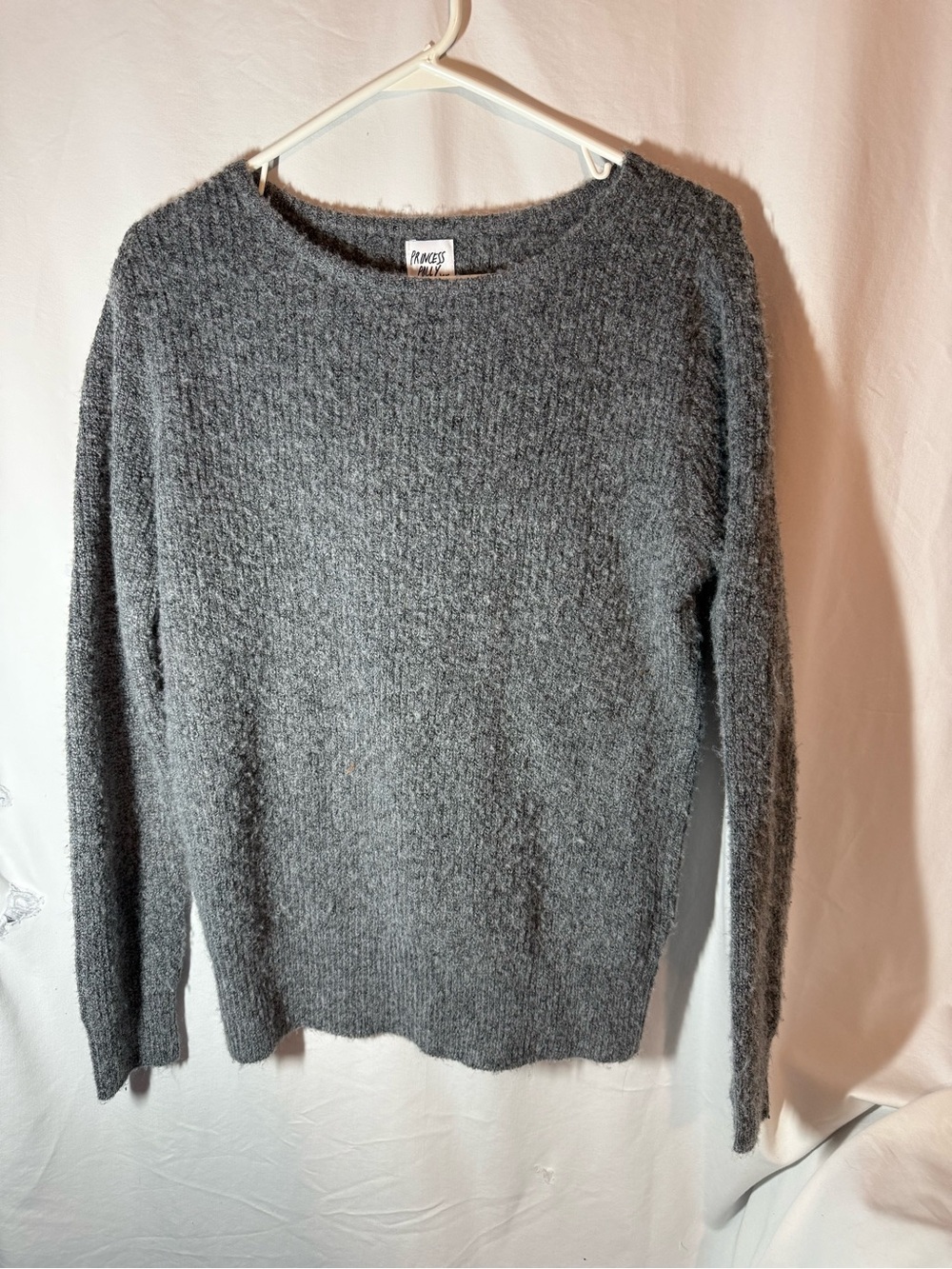 Princess Polly Gray Fuzzy Knit Sweater Women’s M Estimated Long Sleeve Crewneck